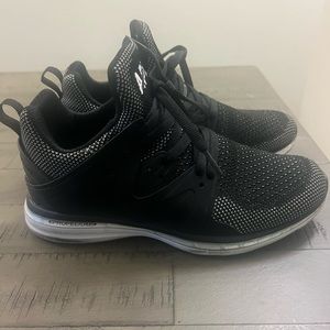 APL Women’s Ascend Sneakers